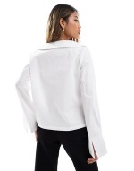 oversized collar wide sve shirt in white