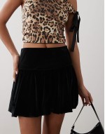 velvet mini puffball skirt in black