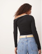 off shoulder long sve top with contrast binding in black