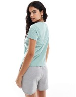 perfect small batwing logo t-shirt in green